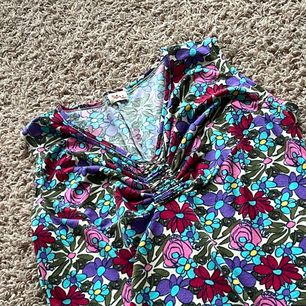 Heart NL Floral V-Neck Ruched Bust Sleeveless Midi Dress Multi-Color XS/S 4/6
